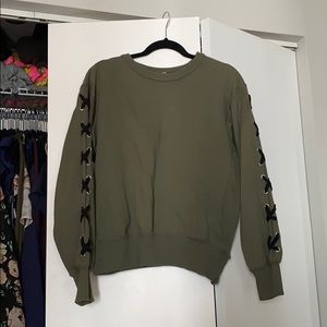 Sweatshirt with criss-cross detail